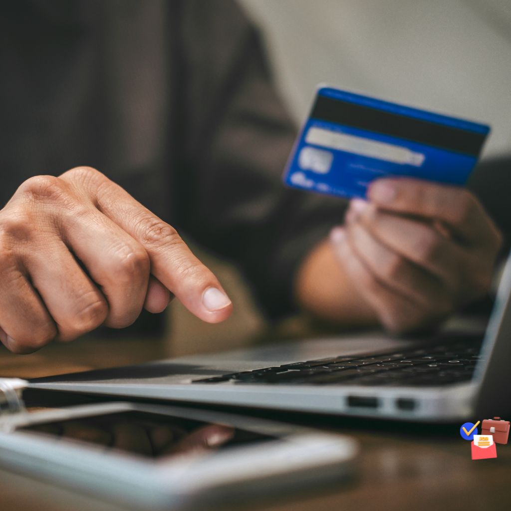 is it better to make weekly payments on a credit card